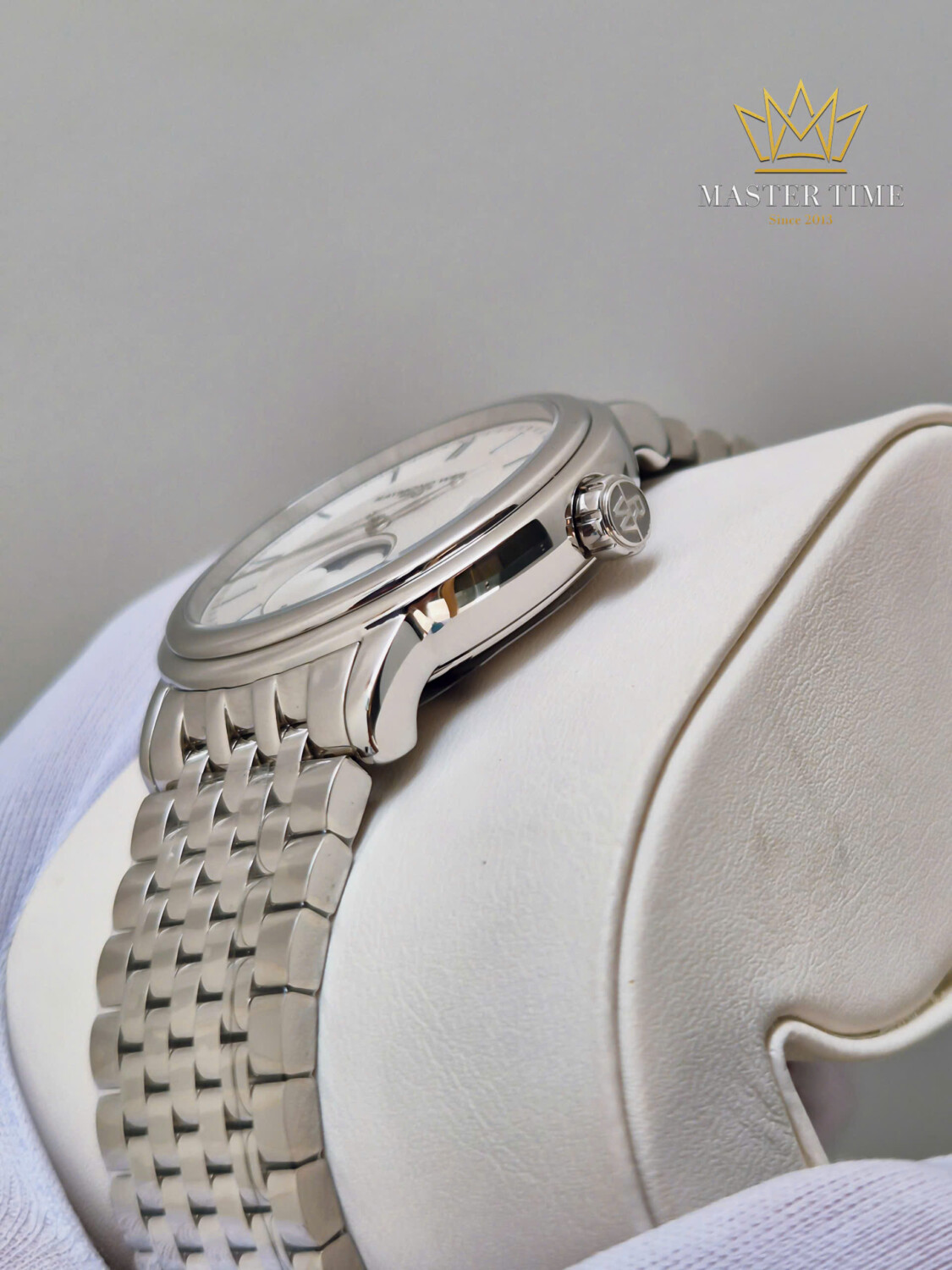 z6421208415302_dcfc48deda043ab712f2a7367193162c