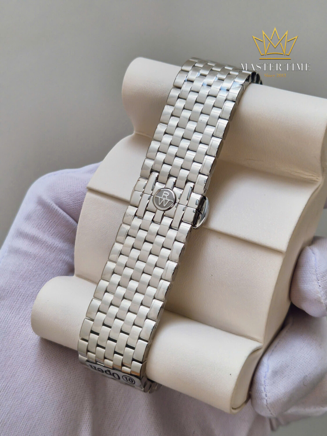 z6421208420869_4919500d98426296983c994ed20a3a3f